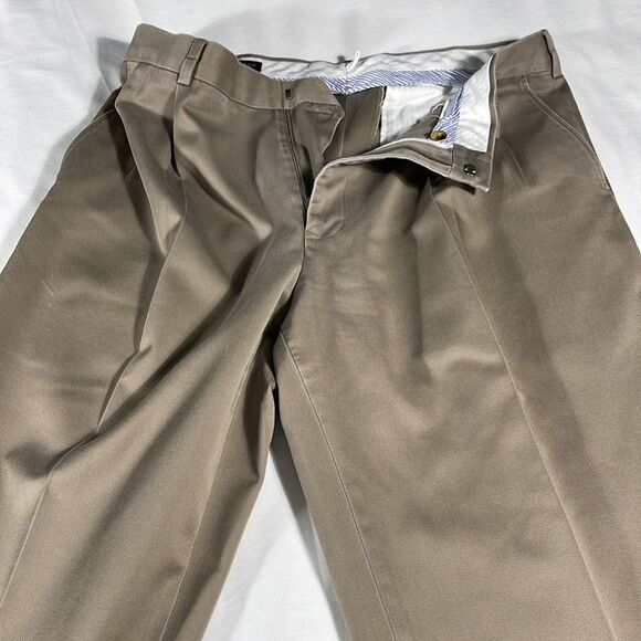 Lands' End mens brown Traditional Fit double pleated chino pants - size 34x31 - Picture 9 of 13